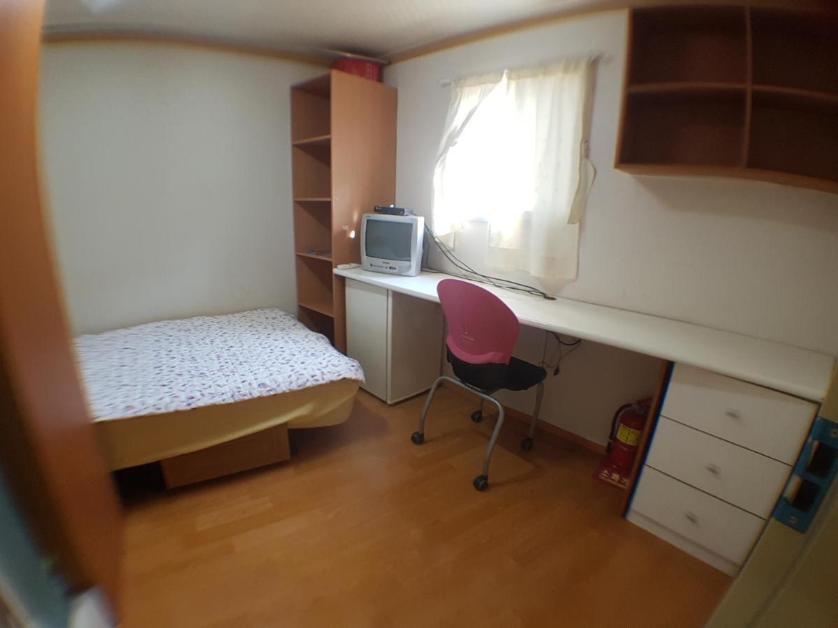 Female Only - Coco Stay Jongno Hyehwa Station Σεούλ Εξωτερικό φωτογραφία